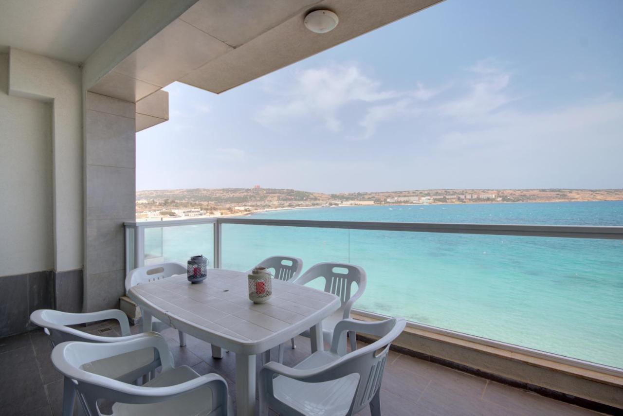 Beachfront Pretty Holiday Home Mellieħa Eksteriør billede
